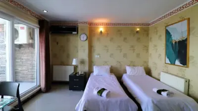 اتاق‌های هتل دلفین بندرانزلی